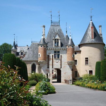 Domaine Du Moulin A Vent - Gite & Spa Saint-Florent-sur-Cher Exteriér fotografie